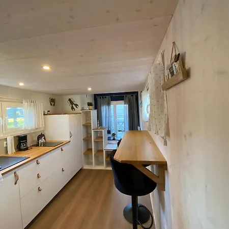 Tiny House Stever Im Pier9 Tiny House Hotel apartamentowy