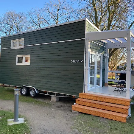 Hotel apartamentowy Tiny House Stever Im Pier9 Tiny House 3*