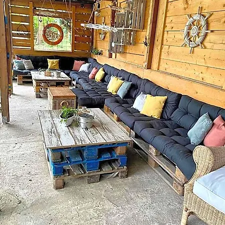 Hotel apartamentowy Tiny House Stever Im Pier9 Tiny House